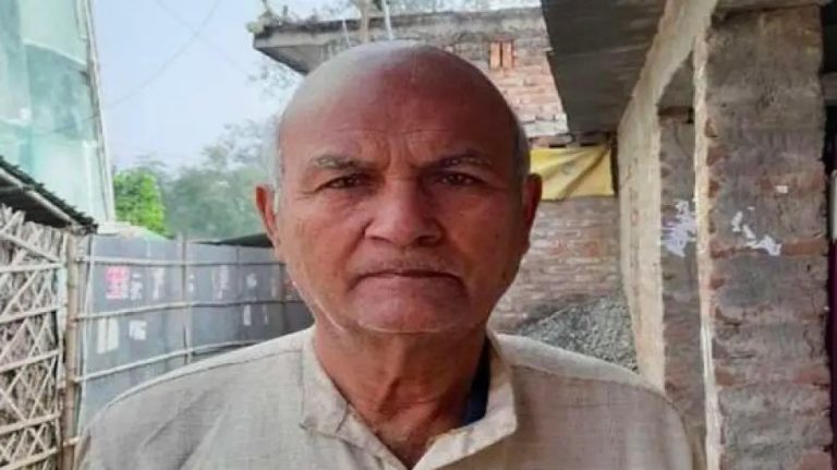 Ινδία: 84χρονος έκανε 12 δόσεις εμβολίου για να αισθάνεται πιο δυνατός