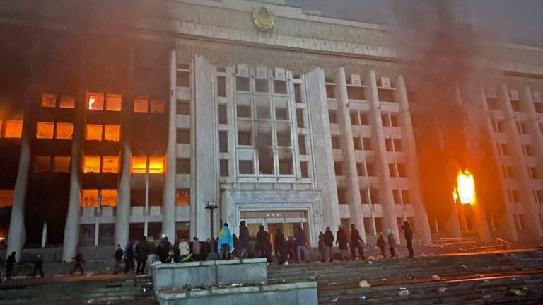 Βυθισμένο στην τραγωδία το Καζακστάν, 225 νεκροί σε μία μόνο βδομάδα