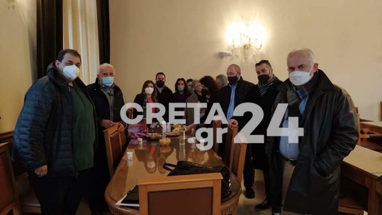 Παραμένει στο «τιμόνι» της οικονομικής επιτροπής η Μ. Καναβάκη