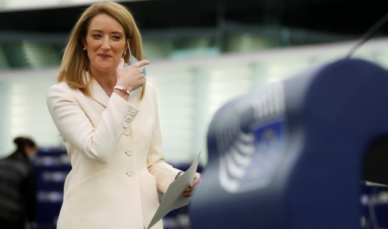 Η Ρομπέρτα Μετσόλα νέα Πρόεδρος του Ευρωπαϊκού Κοινοβουλίου