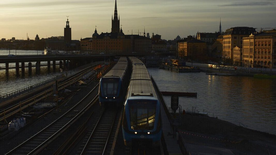 Κορωνοϊός – Σουηδία: Διαδηλώσεις σε Στοκχόλμη και Γκέτεμποργκ κόντρα στο εμβολιαστικό πάσο