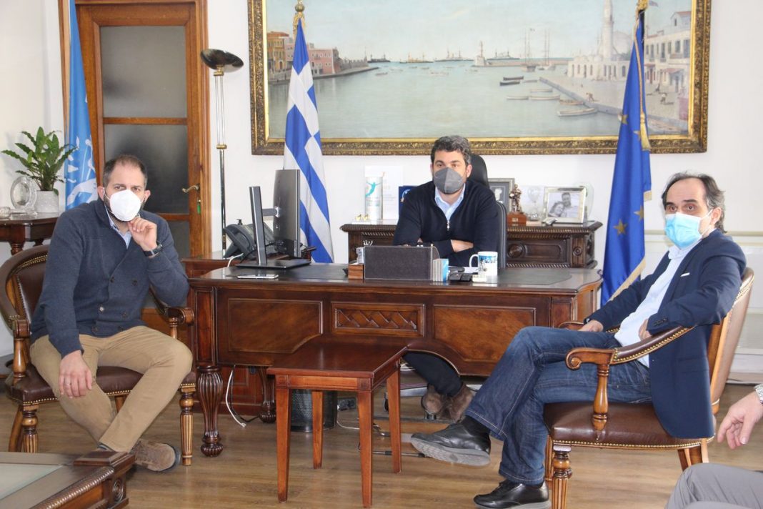 Συνάντηση Δημάρχου Χανίων για ζητήματα κτηματογράφησης