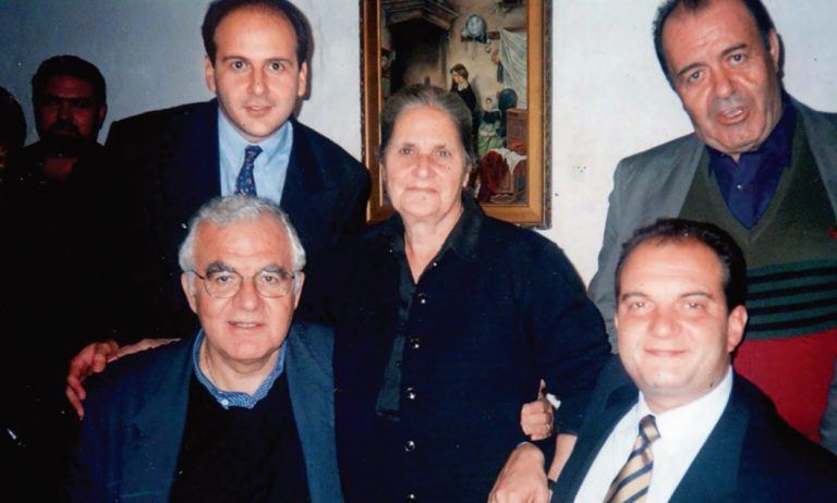 Κωστής Χατζηδάκης: Τα παιδικά χρόνια στο Ρέθυμνο, η οικογένεια και ο… Σασμός