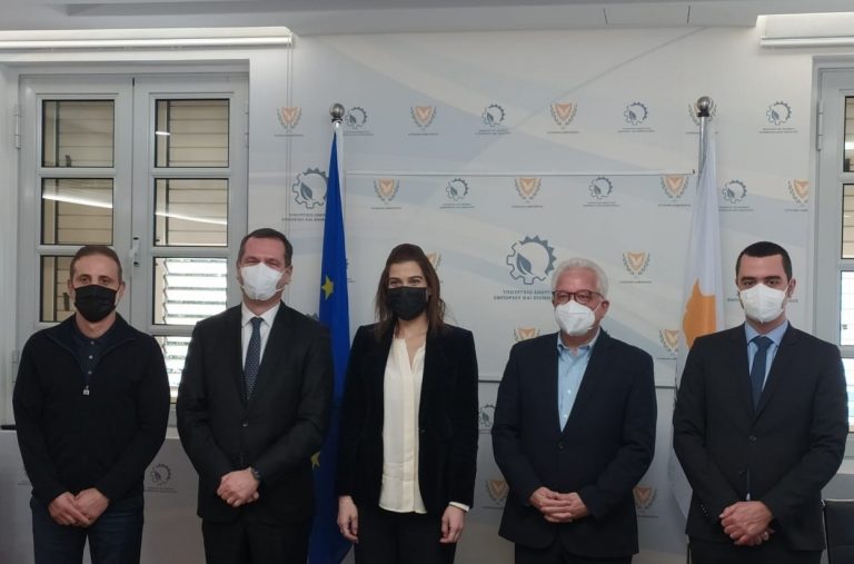 Επιταχύνεται η συνεργασία ΑΔΜΗΕ-Euroasia Interconnector για την ηλεκτρική διασύνδεση Κύπρου-Κρήτης