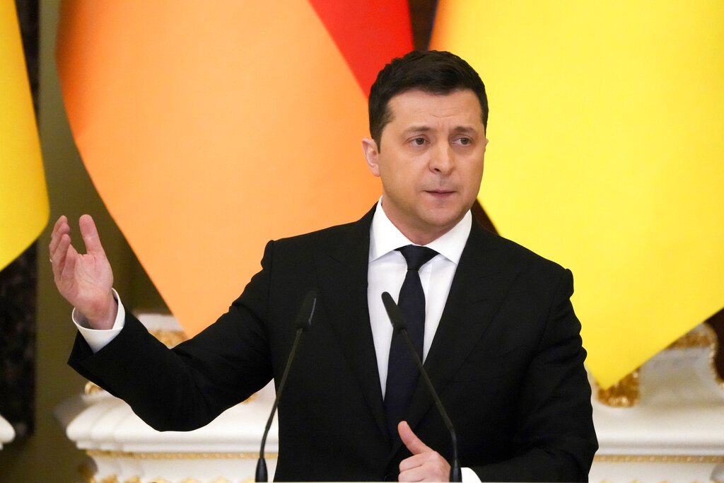 Διάγγελμα Ζελένσκι: Ενημερώθηκα ότι την Τετάρτη θα γίνει η ρωσική εισβολή