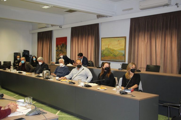 «Επί τάπητος» η πρόταση για τη δημιουργία του πρώτου Κ.Ε.Π. Τουρισμού στο Ενετικό Λιμάνι