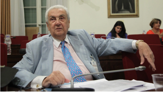 Πέθανε ο Δημήτρης Κοντομηνάς