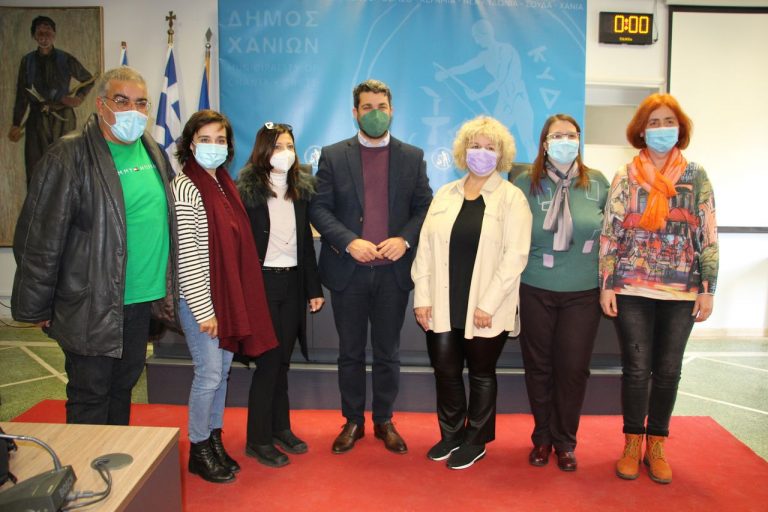 Υποδοχή μαθητών και εκπαιδευτικών στο Δημαρχείο Χανίων
