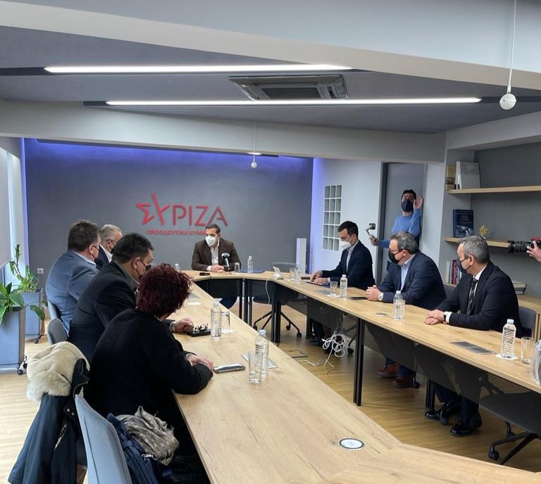 Μαμουλάκης: Κίνδυνος να πουν το ψωμί, ψωμάκι χιλιάδες νοικοκυριά