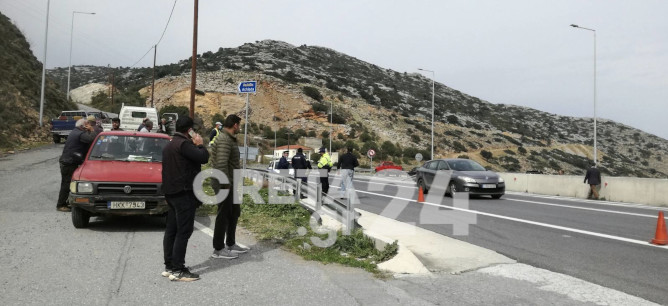 Επί ποδός οι κάτοικοι της Αχλάδας – Συγκεντρώθηκαν ξανά στον κόμβο