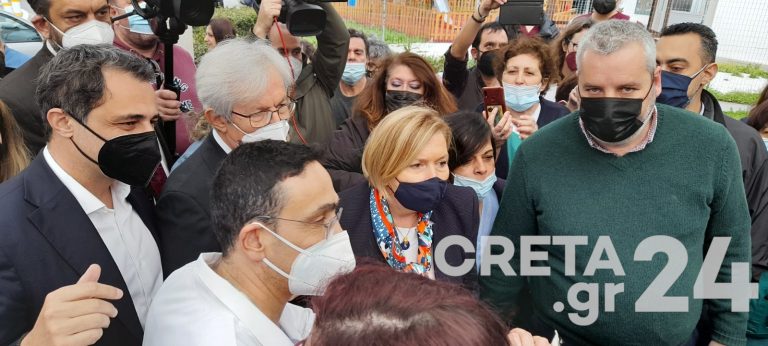 Στο Ηράκλειο η Μ. Γκάγκα – Επισκέπτεται τα νοσοκομεία