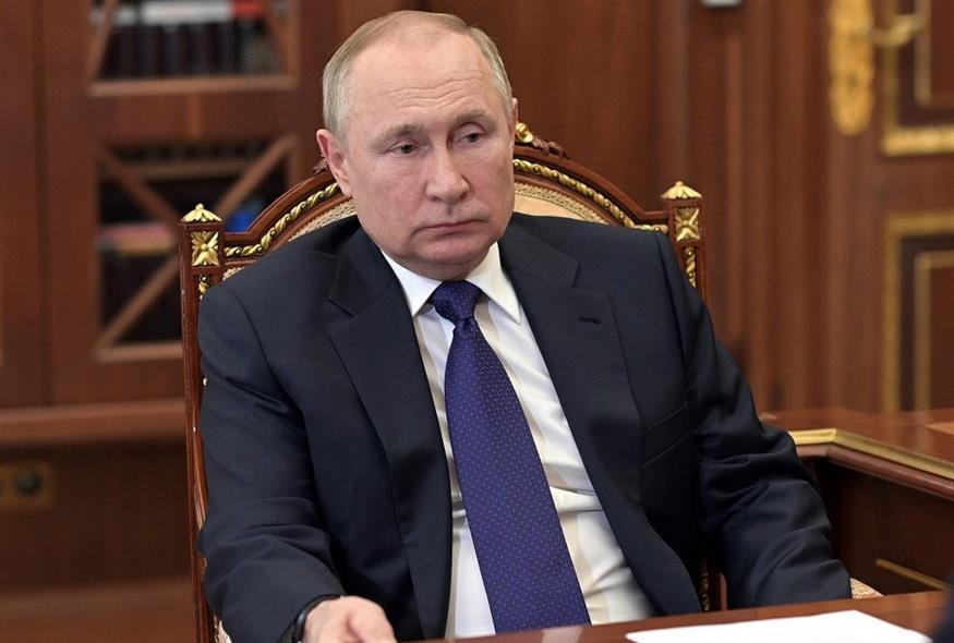 Πούτιν: H Ρωσία θα ανακατευθύνει το ρωσικό πετρέλαιο και το φυσικό αέριο προς ανατολάς
