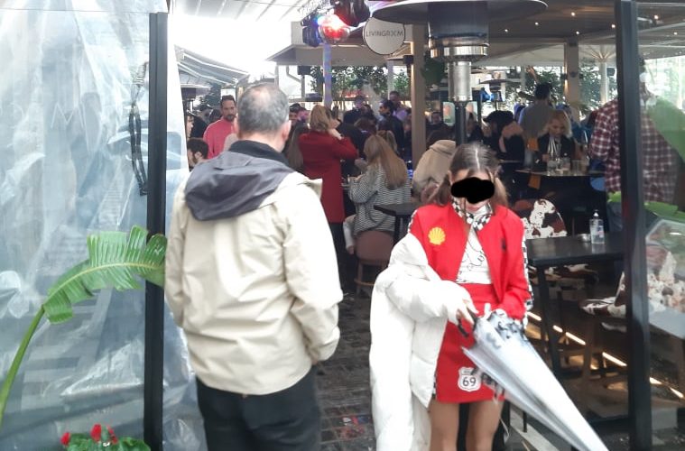 Ρεθεμνιώτικο καρναβάλι: Η βροχή δεν πτόησε τους μασκαράδες (εικόνες)