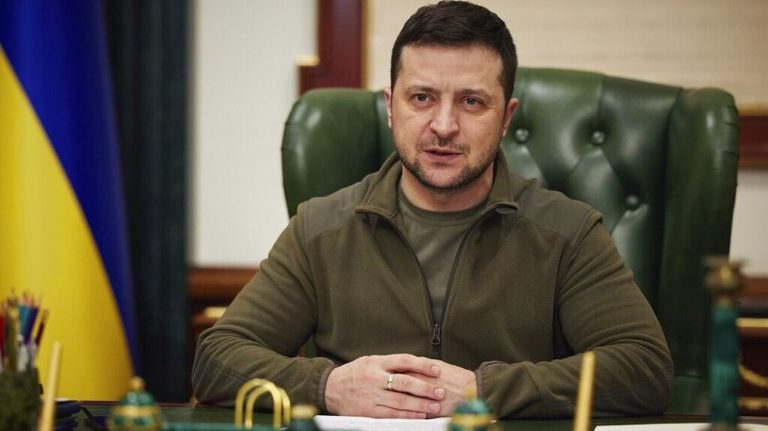Ουκρανία: «Παράθυρο» Ζελένσκι για «πιθανή λύση» σε Κριμαία και Ντονμπάς