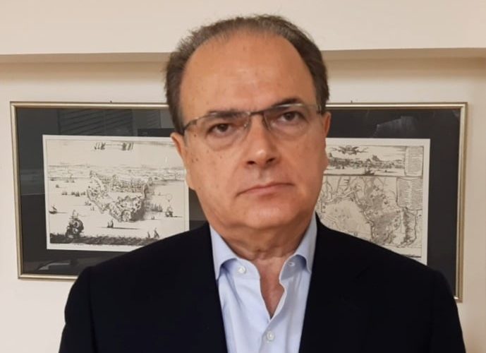 Θετικός στον κορωνοϊό ο δήμαρχος Ρεθύμνου Γιώργος Μαρινάκης