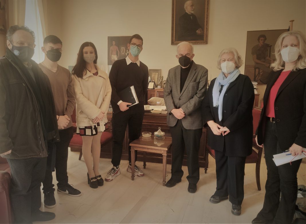 Συνάντηση Δημάρχου Ηρακλείου με αντιπροσωπεία του Μουσικού Σχολείου