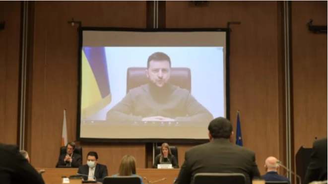 Κύπρος: Σε «τεχνικό λάθος» απέδωσε και η Λευκωσία τη διακοπή της σύνδεσης με τον Ζελένσκι