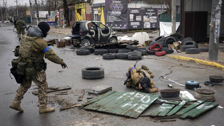 Πόλεμος στην Ουκρανία: Η Ε.Ε. κατηγορεί την Ρωσία για διάπραξη θηριωδιών στην πόλη Μπούκα