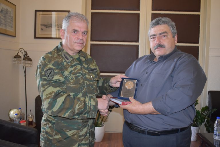 Στον Αντιπεριφερειάρχη Χανίων ο νέος Διοικητής του Πεδίου Βολής