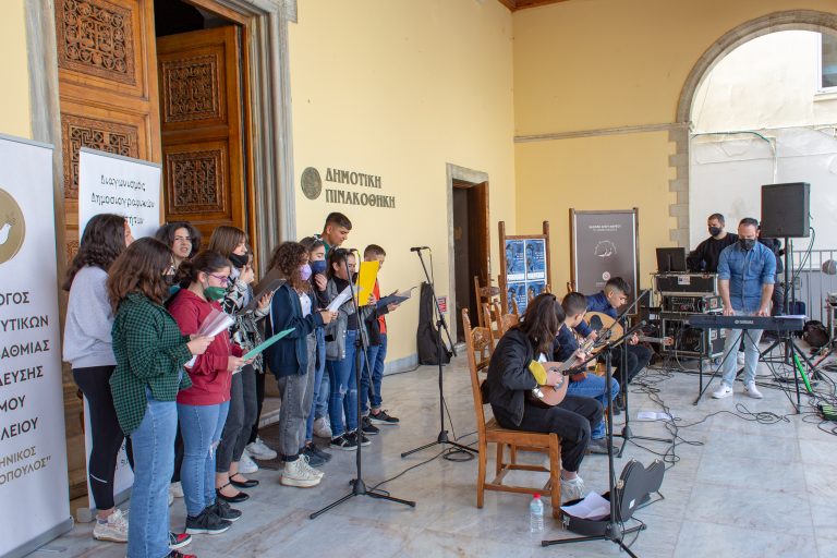 Τα σεισμόπληκτα Κρητικόπουλα έρχονται στο Ηράκλειο