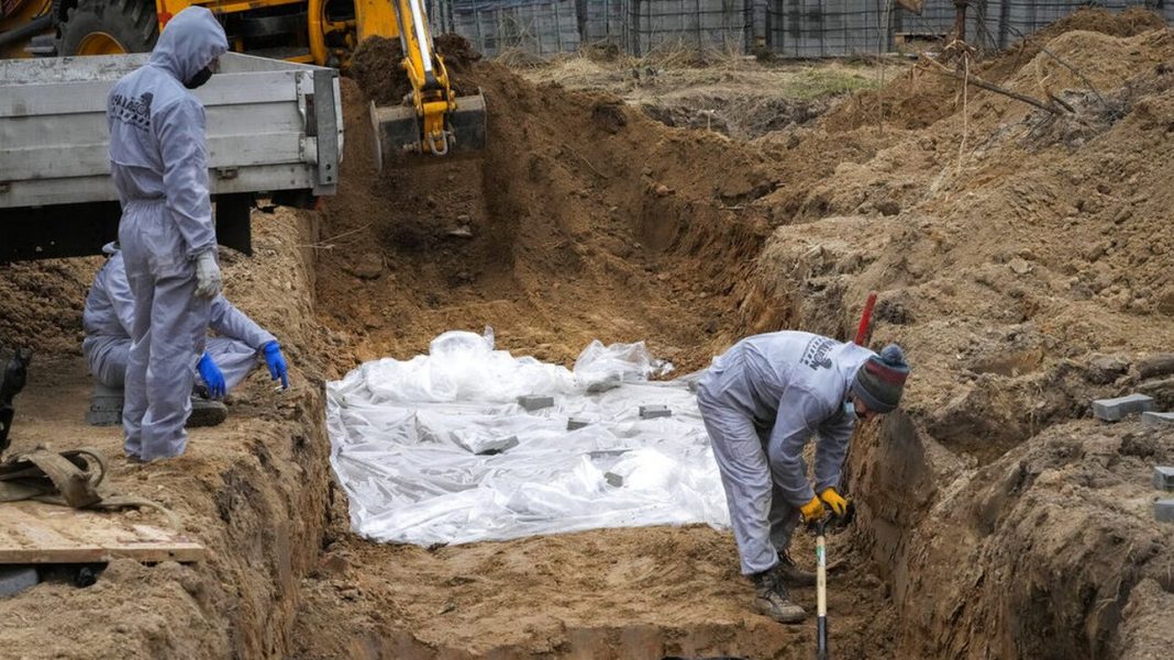 Ουκρανία: Πάνω από 100 πτώματα βρέθηκαν στη Σούμι μετά την απόσυρση των ρωσικών στρατευμάτων