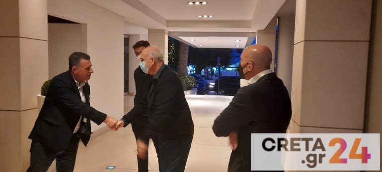 Γαλάζια… επιστράτευση και χαλαρές στιγμές, πριν το προσυνέδριο