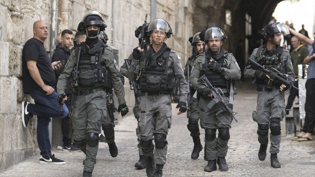 Ισραήλ: Συγκρούσεις στην Πλατεία των Τζαμιών στην Ιερουσαλήμ – 10 τραυματίες
