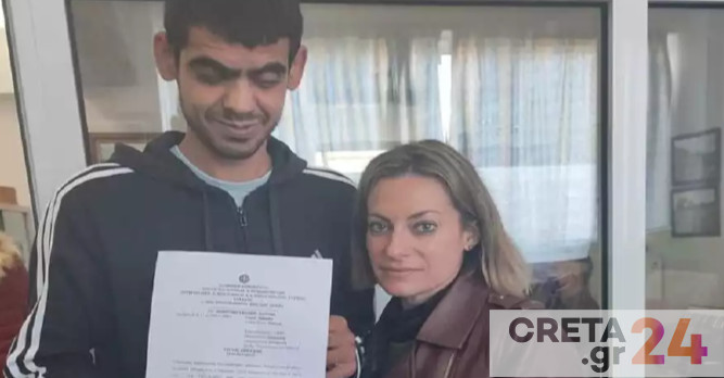 Τυφλός μαθητής έβγαλε στα 28 το Δημοτικό Σχολείο κι έσπασε όλα τα στερεότυπα