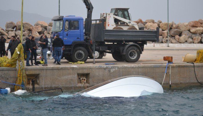 Κρήτη: Ημιβυθίστηκε αλιευτικό σκάφος λόγω των ισχυρών ανέμων – Προβλήματα και σε πλοίο