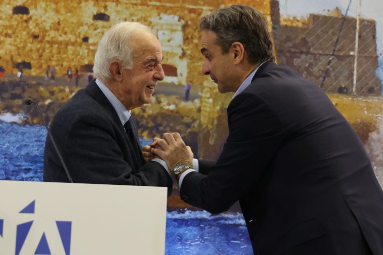 Ο χαιρετισμός του δημάρχου Ηρακλείου στο προσυνέδριο της Νέας Δημοκρατίας