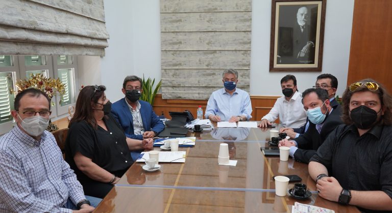 «Έπεσαν» οι υπογραφές για το νέο κτίριο γραφείων της Περιφέρειας στο Σκαλάνι