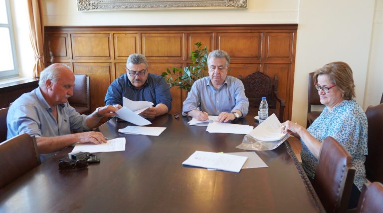 Υπογράφηκε πρωτόκολλο παραλαβής προς χρήση για τη λιμνοδεξαμενή του Ομαλού