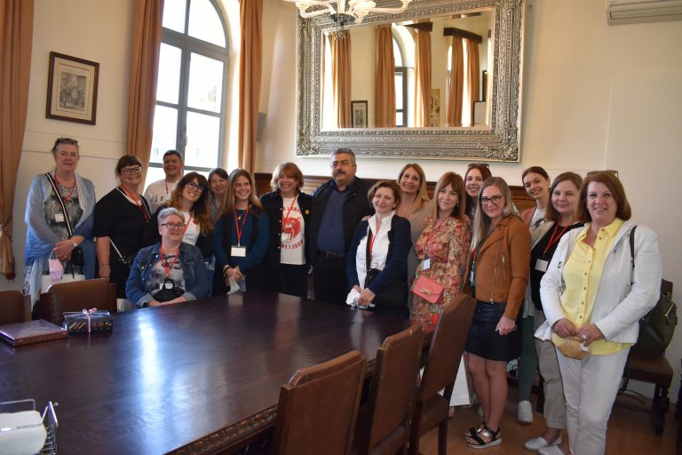 Μαθητές από το πρόγραμμα ERASMUS στον Αντιπεριφερειάρχη Χανίων