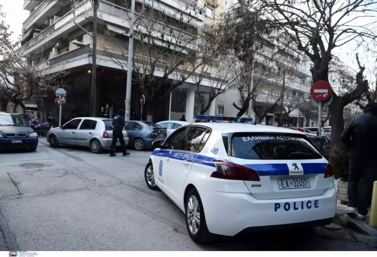 75χρονος αυνανίστηκε μπροστά σε ανήλικες