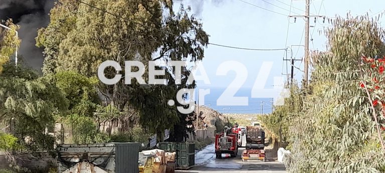 Ηράκλειο: Τι ερευνούν οι αρχές για την φωτιά στο Κέντρο Συλλογής Ανακυκλώσιμων Υλικών