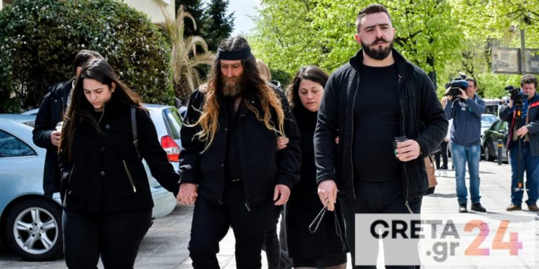 Ξεσπά ο πατέρας του Βαγγέλη Γιακουμάκη για τον θάνατο του 14χρονου: Μετά από 7 χρόνια η κατάσταση γίνεται χειρότερη