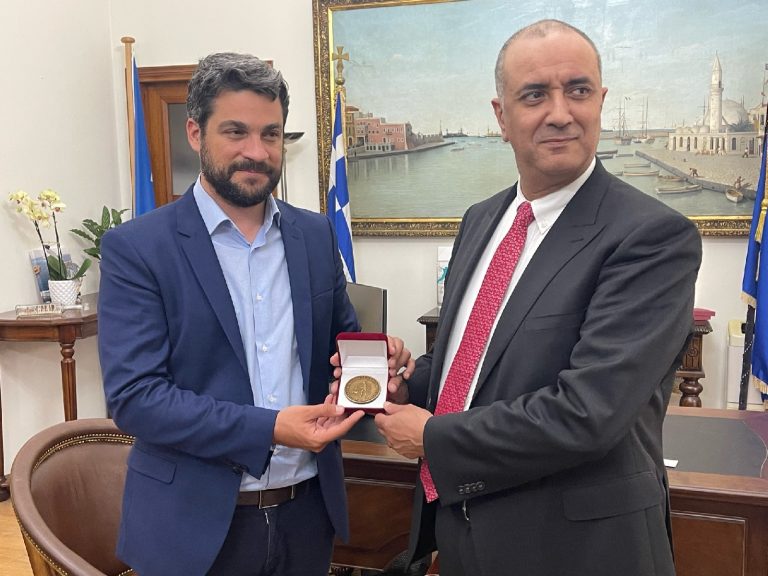 Στον Δήμαρχο Χανίων ο Πρέσβης του Βασιλείου του Μαρόκου στην Ελλάδα