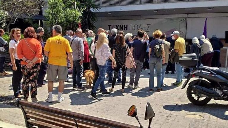 Εκλογές ΣΥΡΙΖΑ: Παράταση στην ψηφοφορία λόγω μαζικής προσέλευσης – Διπλασιάστηκε ο αριθμός των μελών