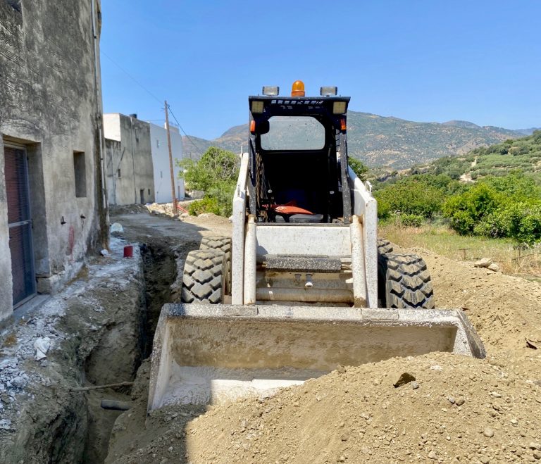 Πάνω από 1 εκ. ευρώ σε έργα στον Ζαρό
