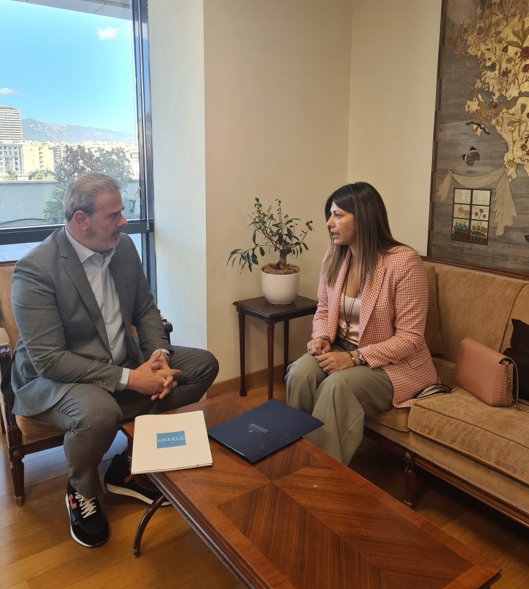 Πρόταση του Δ. Φραγκάκη για προγράμματα Μετεκπαίδευσης Τουρισμού και στα Χανιά