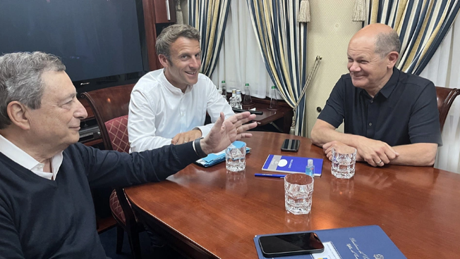 Ουκρανία: Ήχησαν οι σειρήνες στο Κίεβο την ώρα που έφτασαν Μακρόν, Σολτς και Ντράγκι