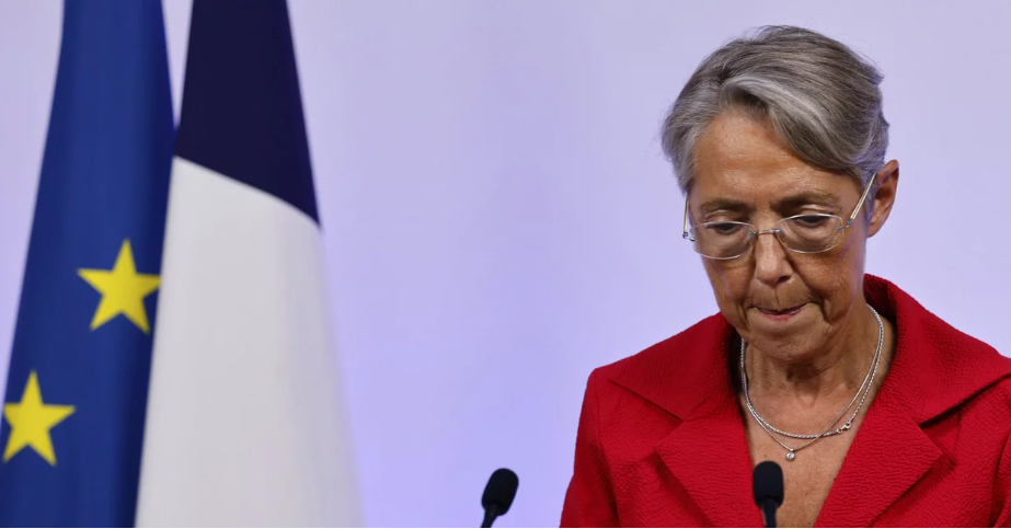  Γαλλία: Η πρωθυπουργός Ελιζαμπέτ Μπορν υπέβαλε την παραίτησή της – Δεν έγινε δεκτή από τον Μακρόν