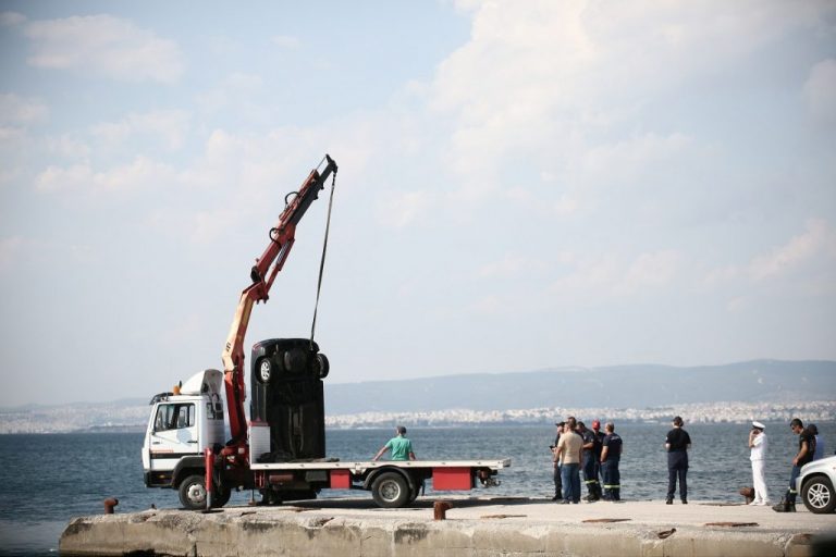 Θεσσαλονίκη: Μάνα και γιος οι νεκροί, δεμένοι με σκοινί και χειροπέδες