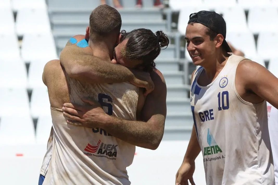 Κάλεσμα Αυγενάκη στον κόσμο να στηρίξει τις Εθνικές μας στους ημιτελικούς του Beach Handball