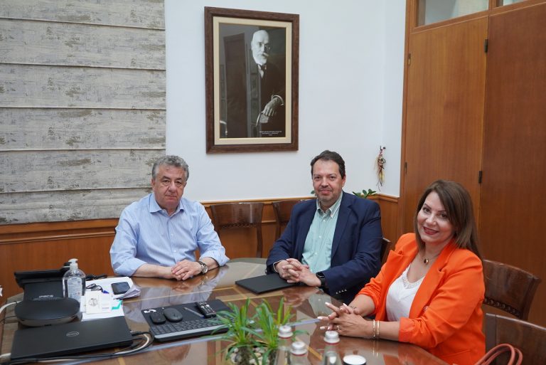 Συνάντηση Περιφερειάρχη Κρήτης με τον Διευθύνοντα Σύμβουλο του ΟΛΗ