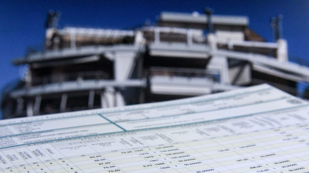 Φόρος επιτηδεύματος: Για ποιους θα είναι «ελαφρύτερο» έως και 1.000 ευρώ φέτος το εκκαθαριστικό