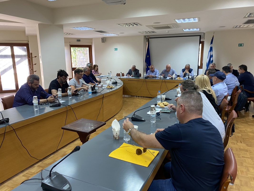 Στο πλευρό της μικρομεσαίας επιχειρηματικότητας και των επαγγελματιών οι Βουλευτές ΣΥΡΙΖΑ Ηρακλείου και Λασιθίου