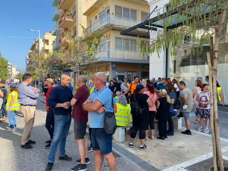 Συμβασιούχοι εργαζόμενοι: Στα Δικαστήρια για την παράταση των συμβάσεών τους – Στο πλευρό τους ο Χάρης Μαμουλάκης