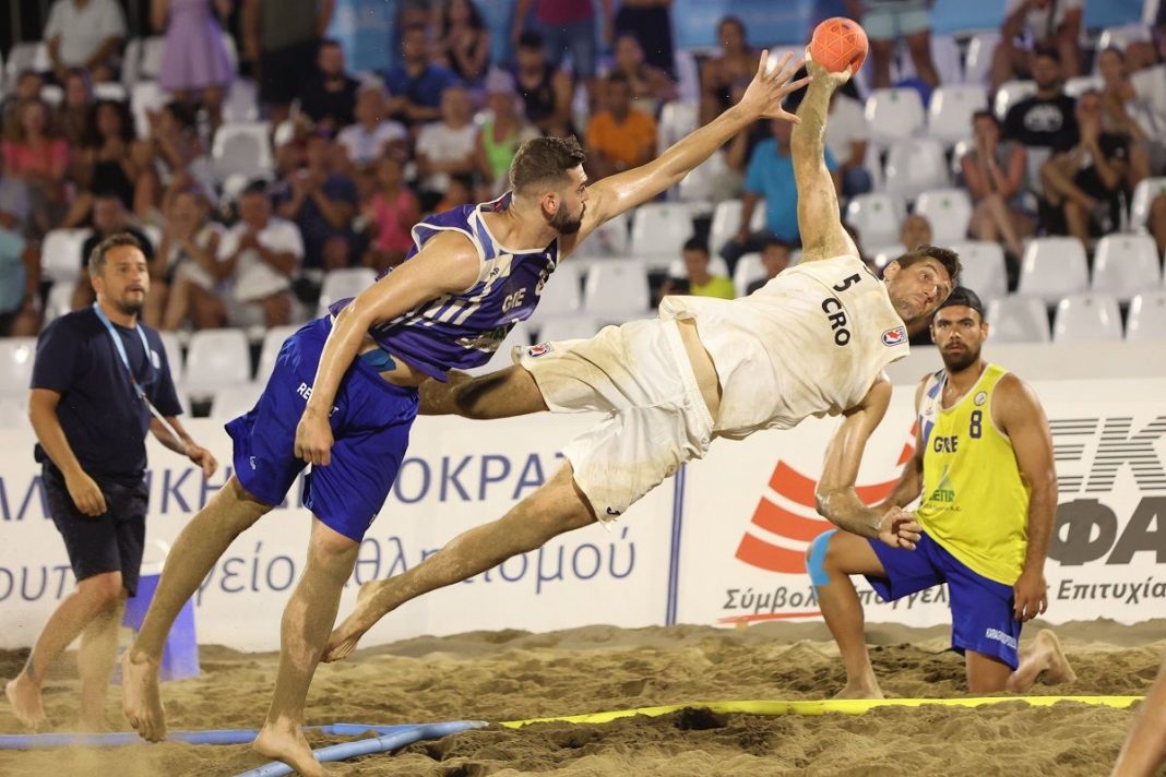 Beach Handball: Αποκλείστηκε από τον τελικό και πάει για το χάλκινο η Εθνική Ανδρών