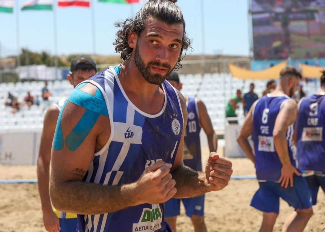 Ο Κρητικός της Εθνικής του Beach Handball είναι πρώην… ποδοσφαιριστής του Πλατανιά